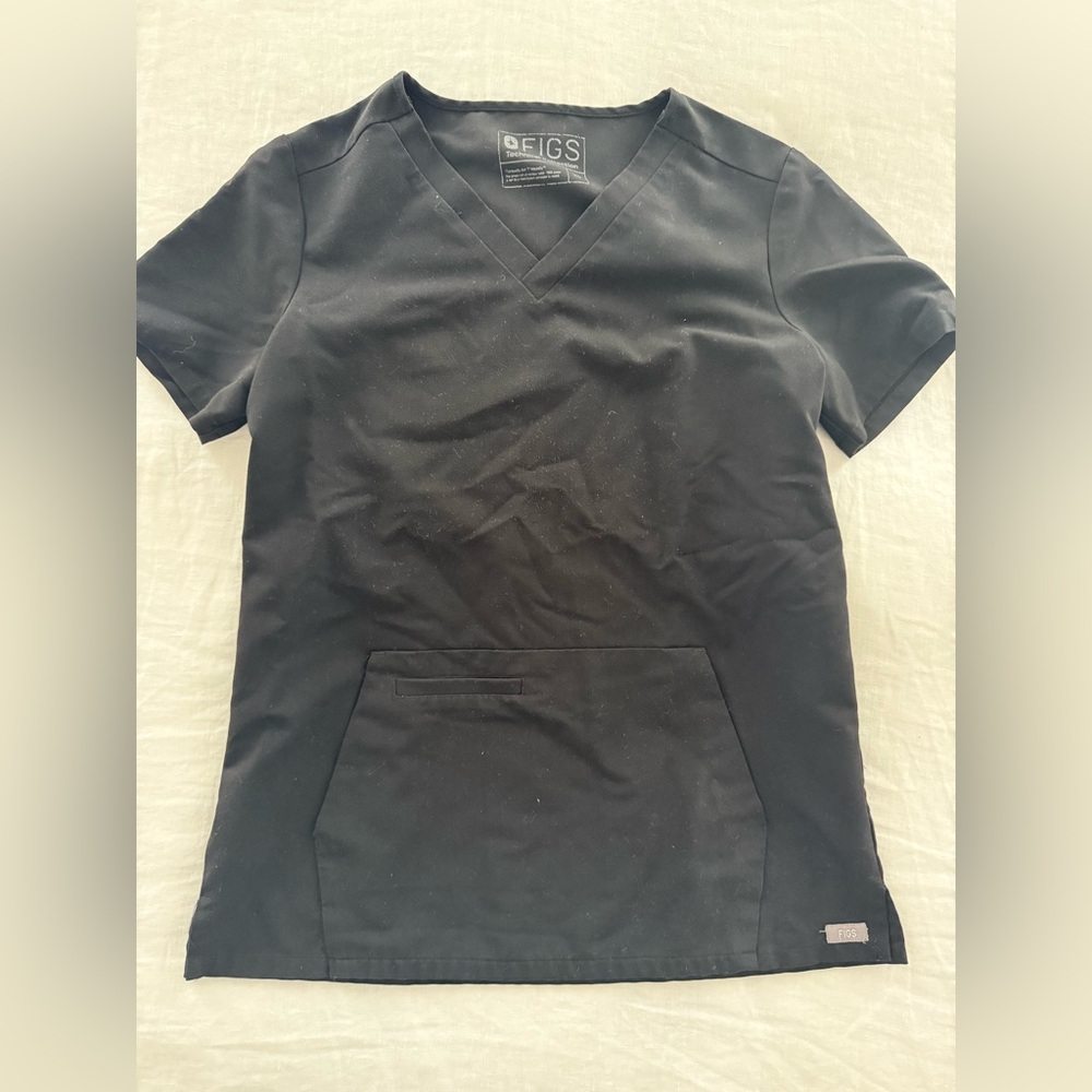 Figs, XS black scrub top